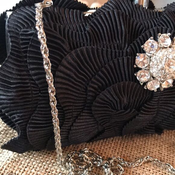 LORREN BELL LAYERED JEWELED HARD CLUTCH BLACK FORMAL WEDDING PROM FEMININE PURSE - Picture 2 of 9
